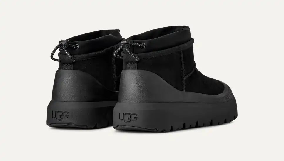 UGG Men's Classic Ultra Mini Weather Hybrid (1174196)