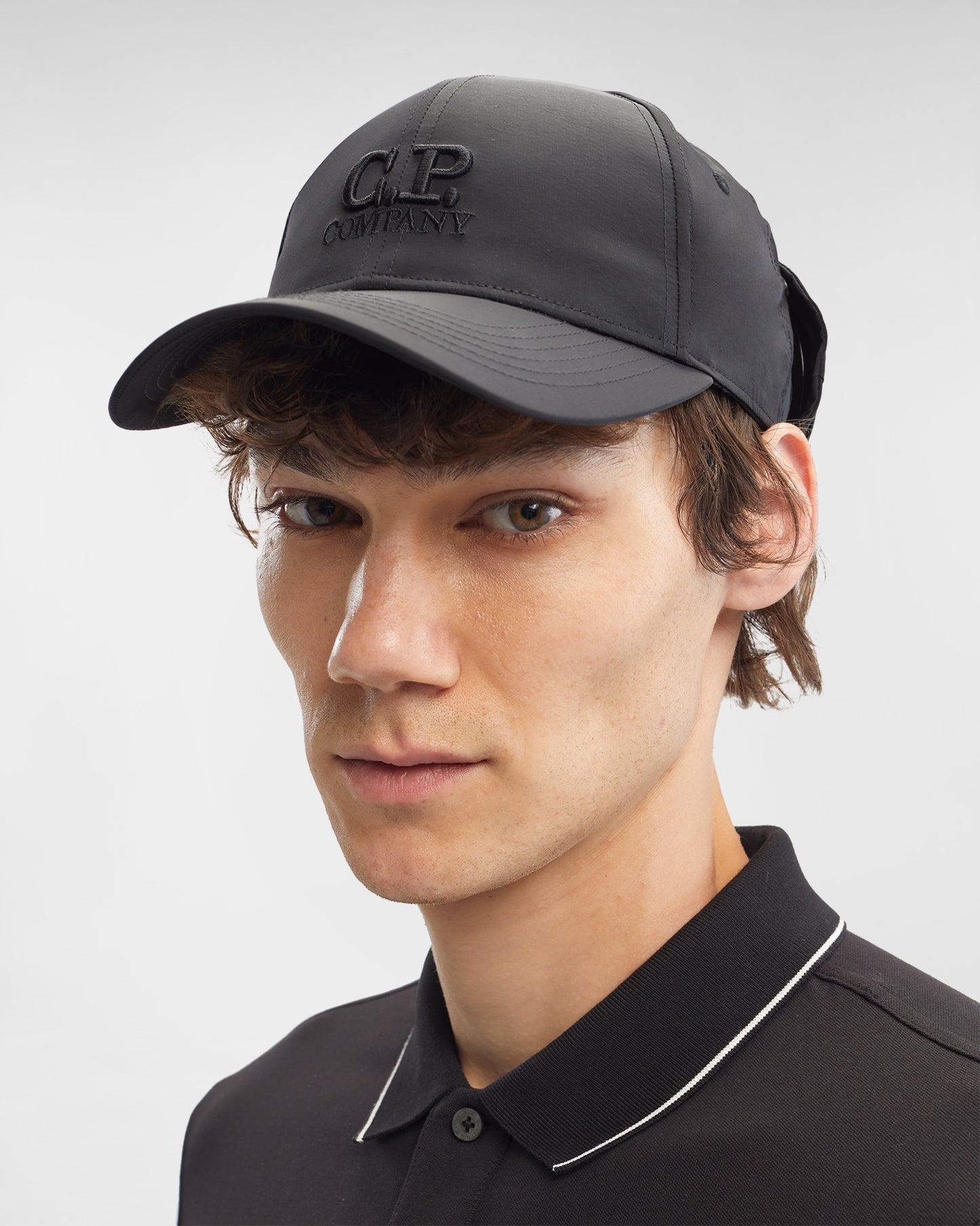 C.P. Company Chrome-R Goggle Cap (15CMAC146A 005904A)