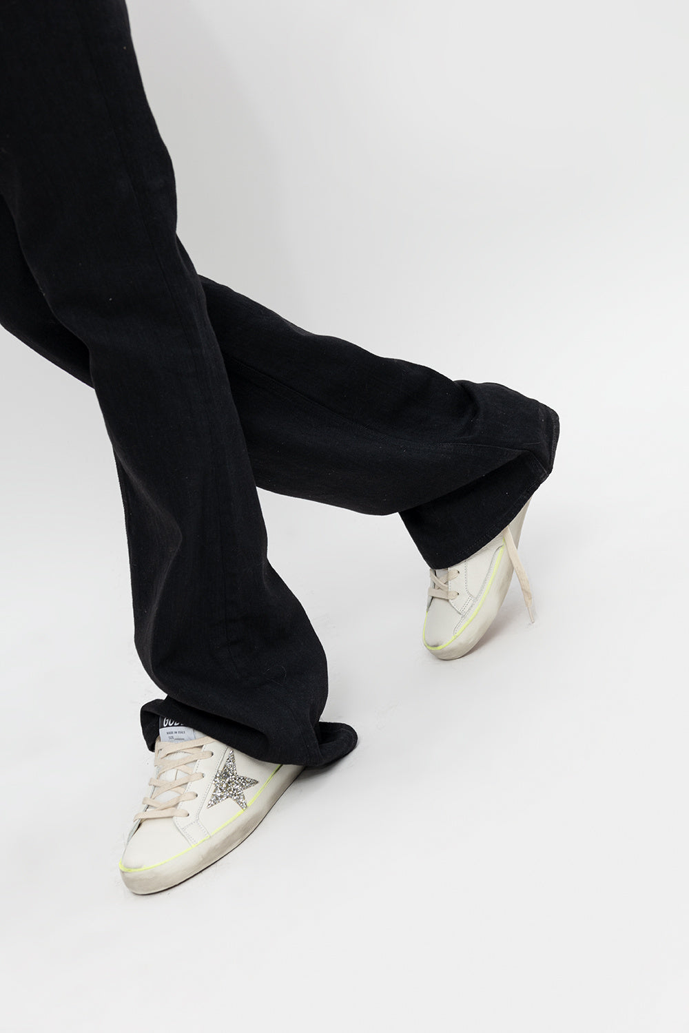 Golden Goose Superstar Classic With List Sneakers (GWF00101.F003166.11182)