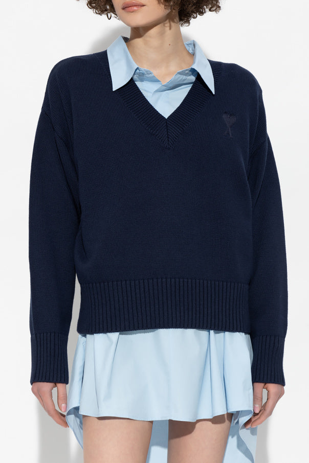 AMI Small Heart Logo V-Neck Knit Sweater (UKS208.016)