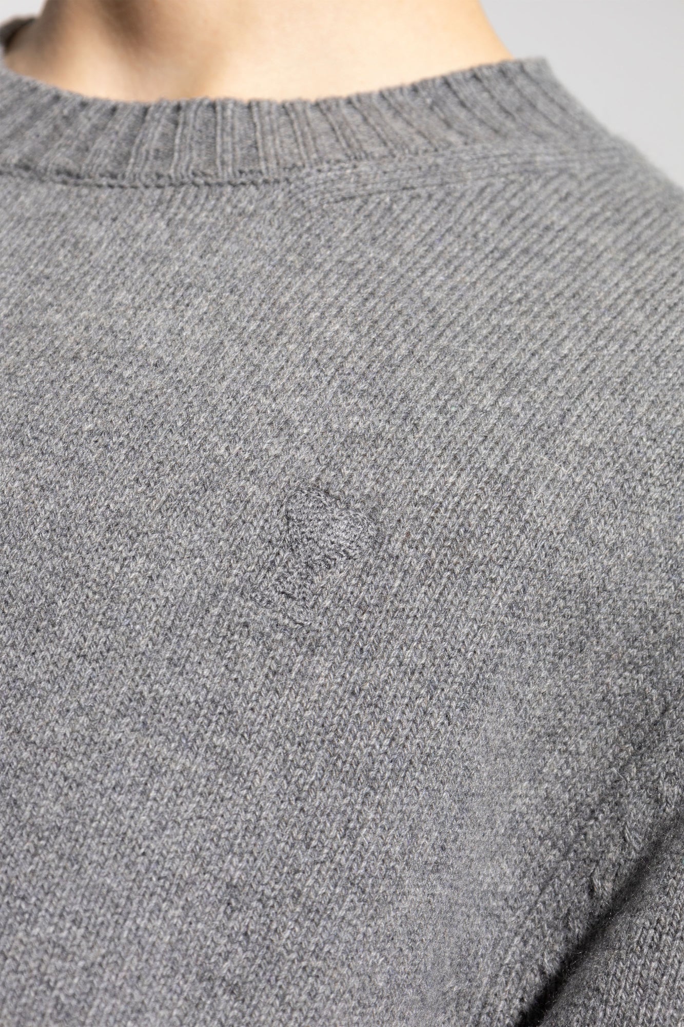 AMI Paris Classic Wool Crewneck Sweater (HKS057.005)