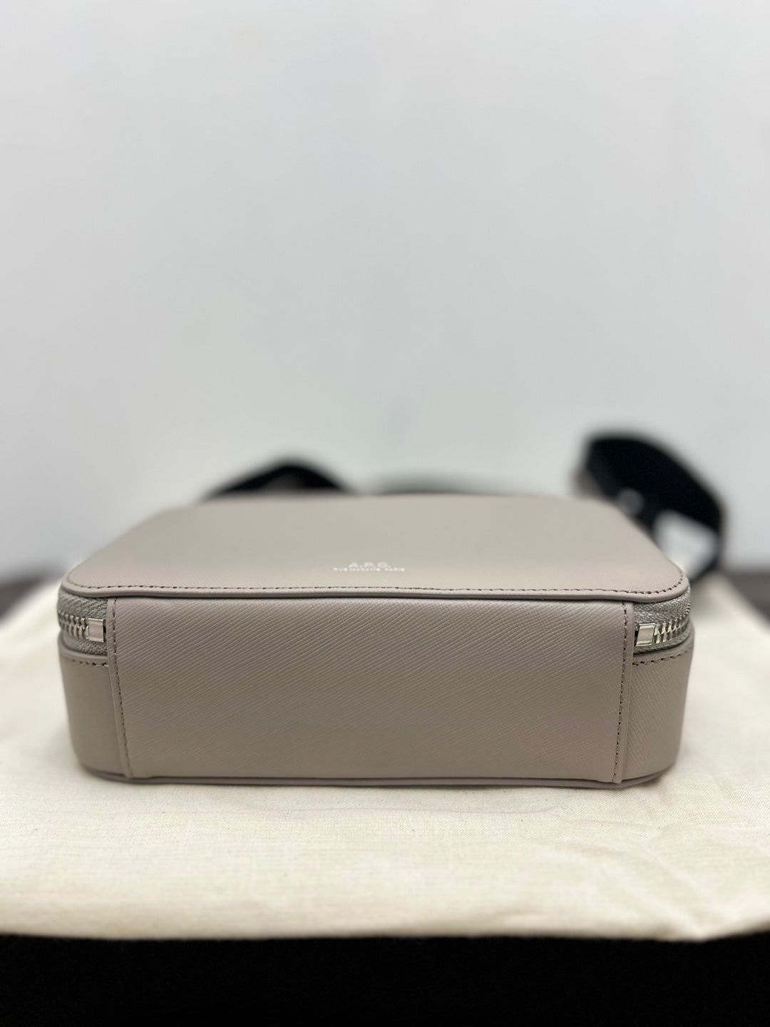 A.P.C. Soho Camera Bag (PXBJQ-M61695)