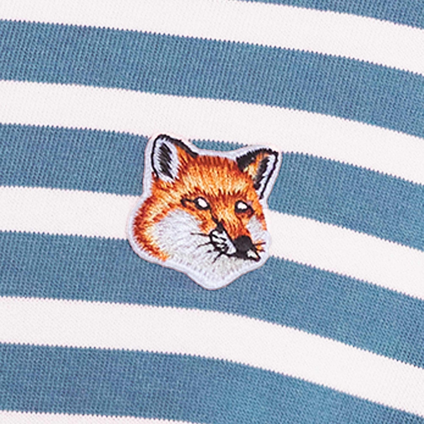 Maison Kitsuné Fox Head Patch Regular Marin Tee Shirt (LM00105KJ0046)