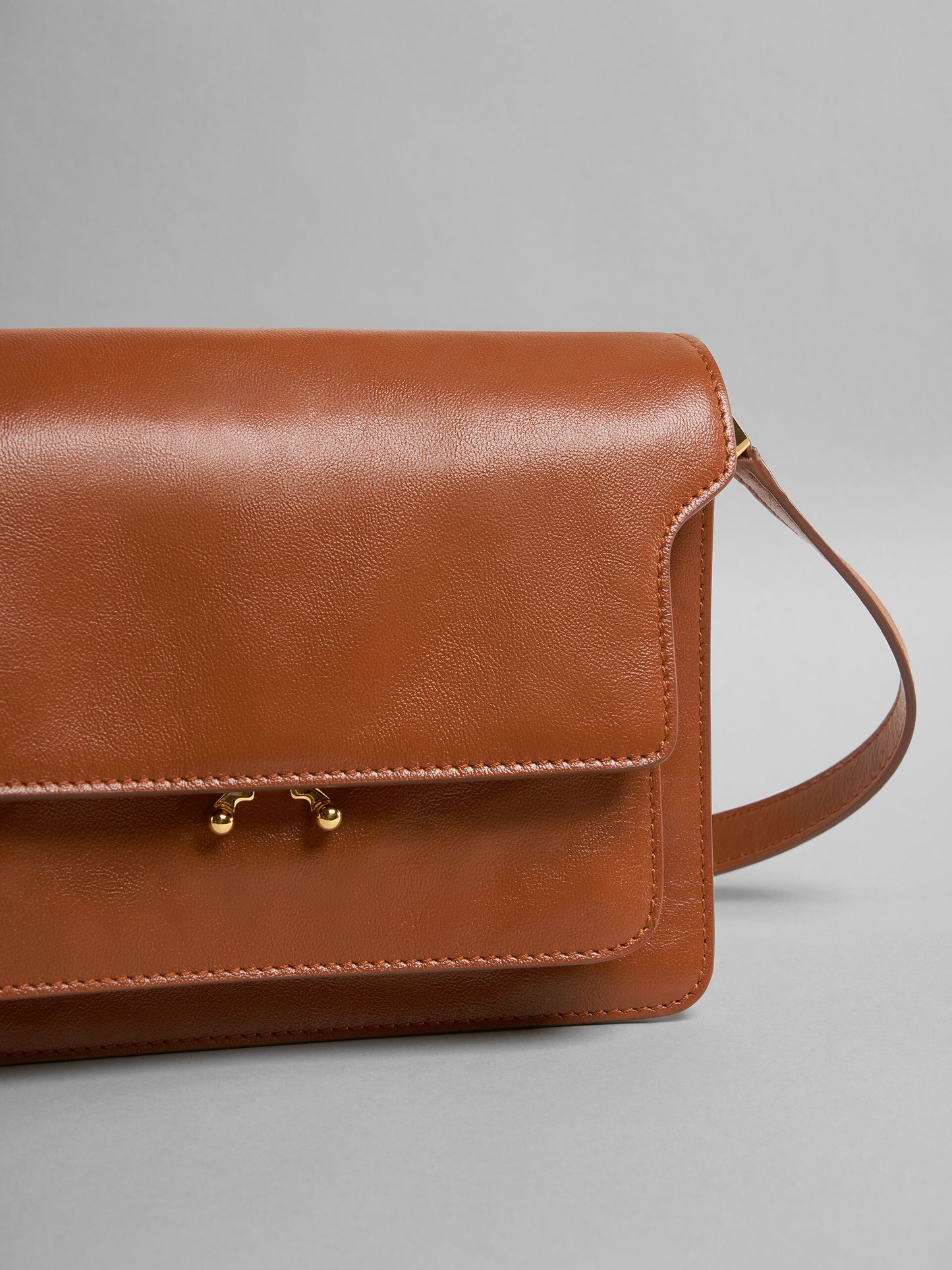 Marni Trunk Soft Medium Leather Shoulder Bag (SBMP0103U0)