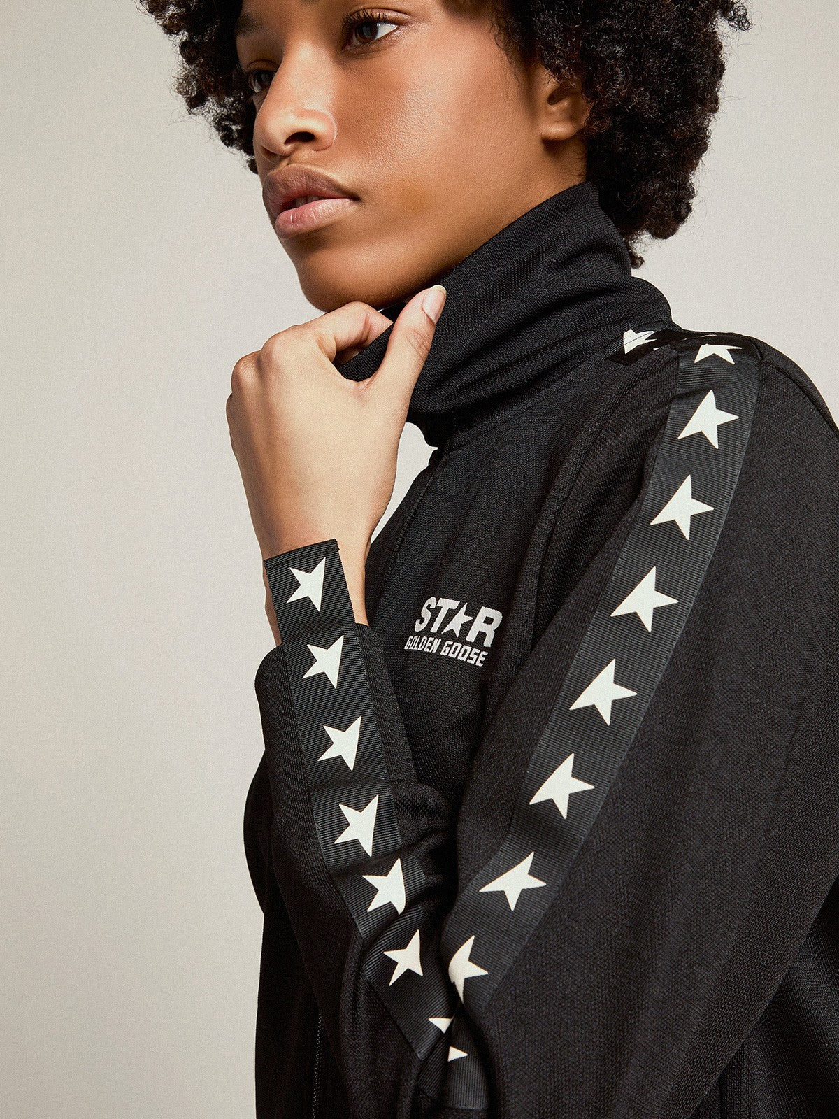 Golden Goose Star Zipped Track Jacket (GWP00875.P000520.80203)