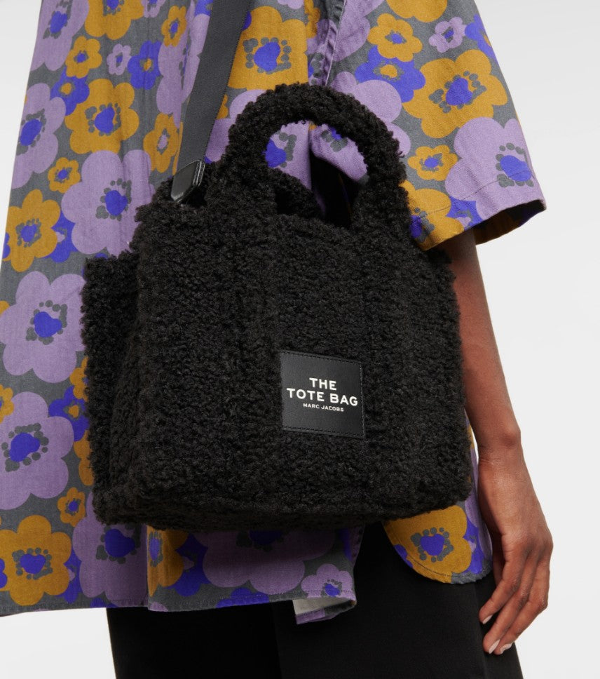 Marc Jacobs Tote (H012M06FA21)