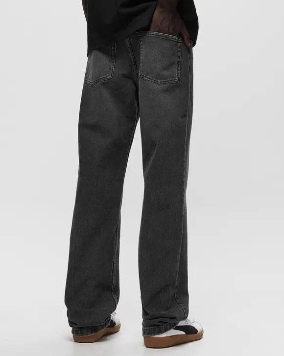 AMI Paris Straight Fit Chino Pants (UTR500.DE0018)