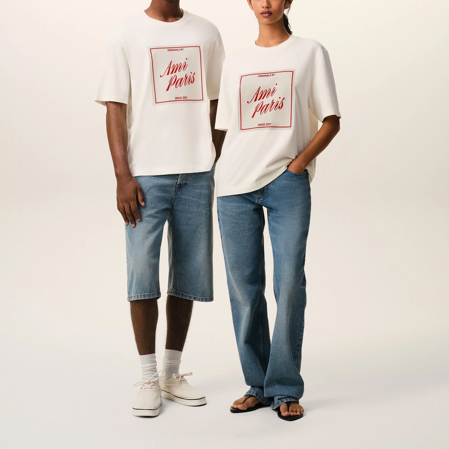 AMI Paris Boxy Fit Signature Print T-Shirt UTS385.726 White