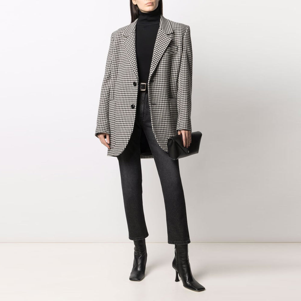 AMI Paris Straight Fit Denim Pants (H21FD010.611)