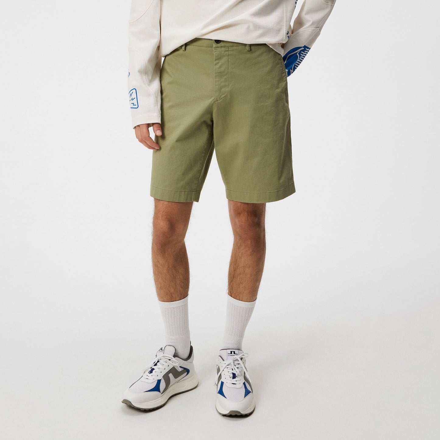 J.Lindeberg Nathan Cloud Satin Shorts (FMPA10344)