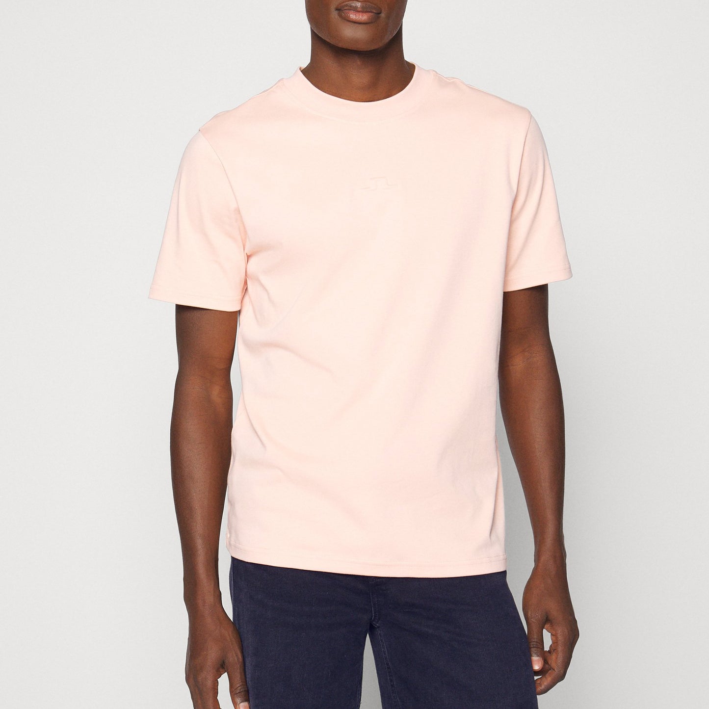 J.Lindeberg Adan Logo Mock Neck Tee (FMJT10073)