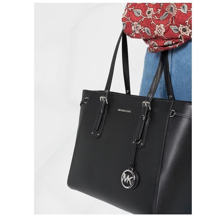 Michael Kors Voyager Medium Multifunction Top-Zip Tote (30H7GV6T8L)