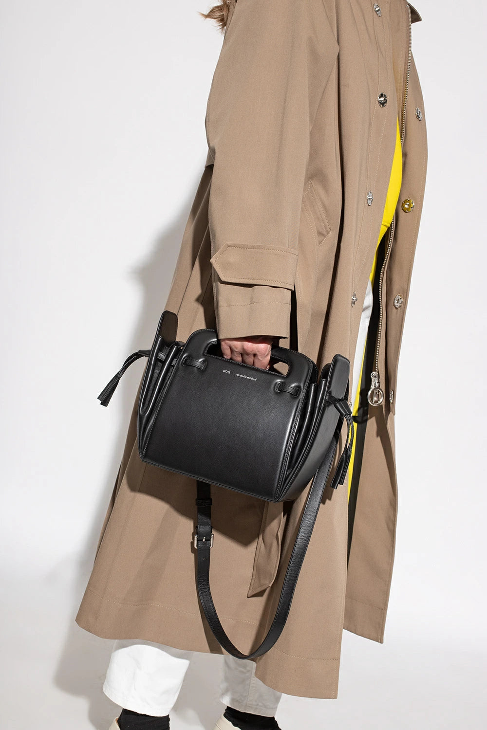 AMI Paris Mini Tote Bag in Smooth Black (ULL109.800)