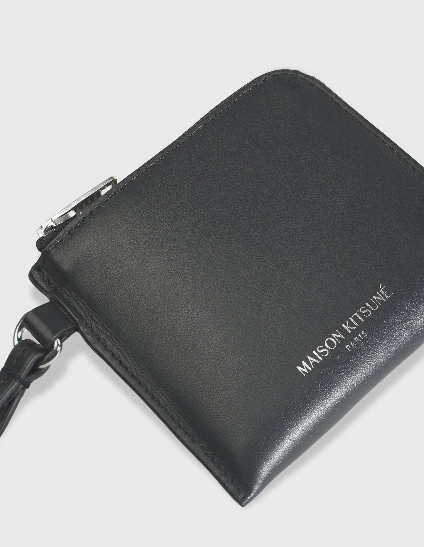 Maison Kitsuné Small Zip Wallet Bag (LM05347LC0038)