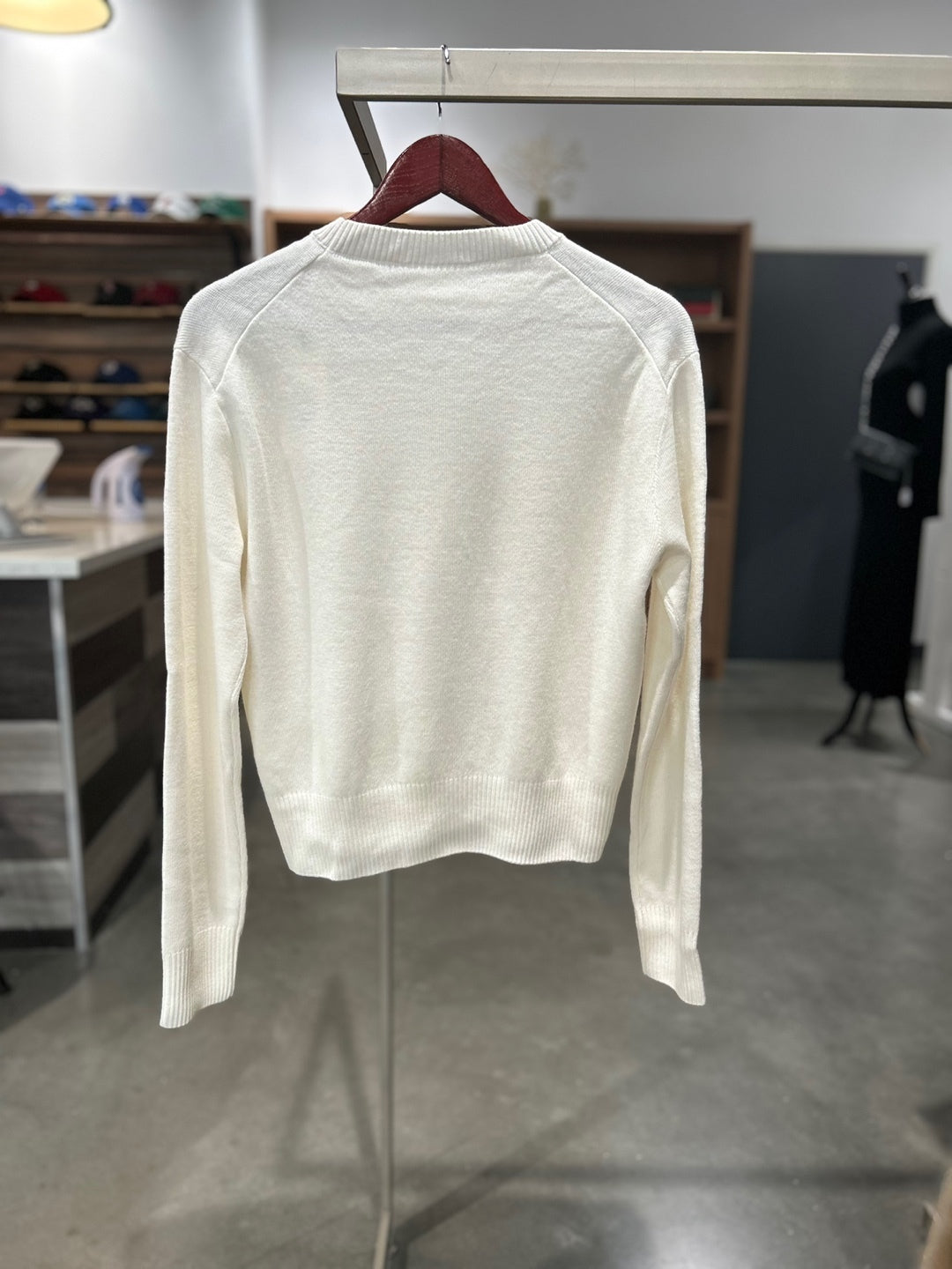 AMI Small Heart Logo Crewneck Sweater (FKS001.001)