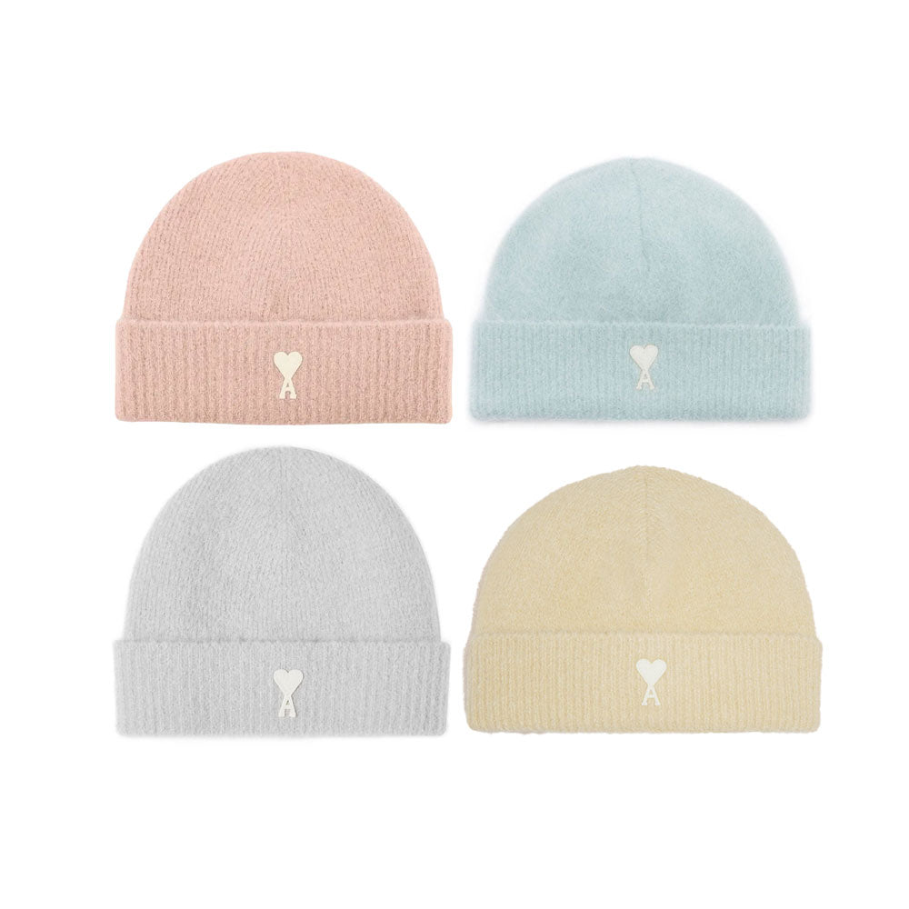 AMI Paris Ami de Coeur Wool Beanie (UHA105.KN0032)