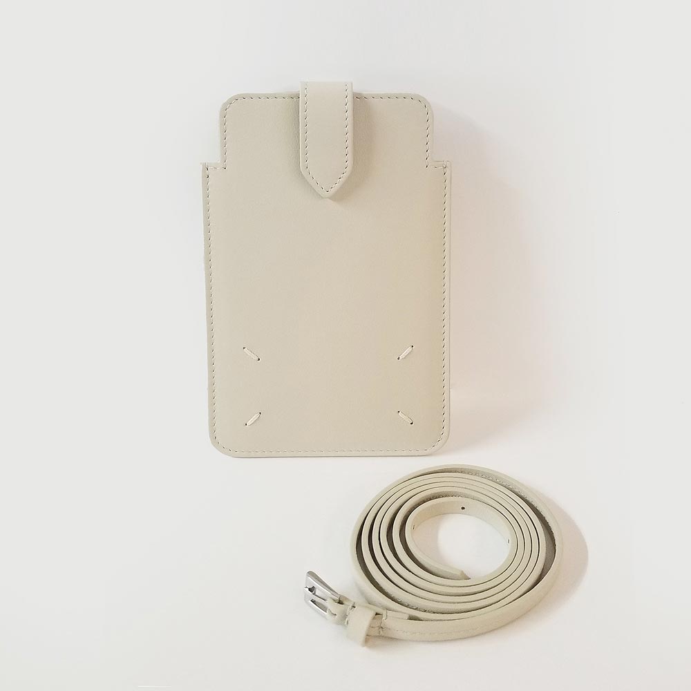Maison Margiela Four Stitches Neck Phone Holder (S56UI0206 P4455)
