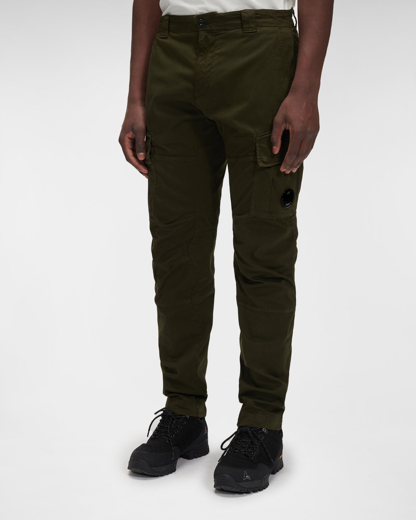 C.P. Company Stretch Sateen Lens Cargo Pants (10CMPA151A 005694G)