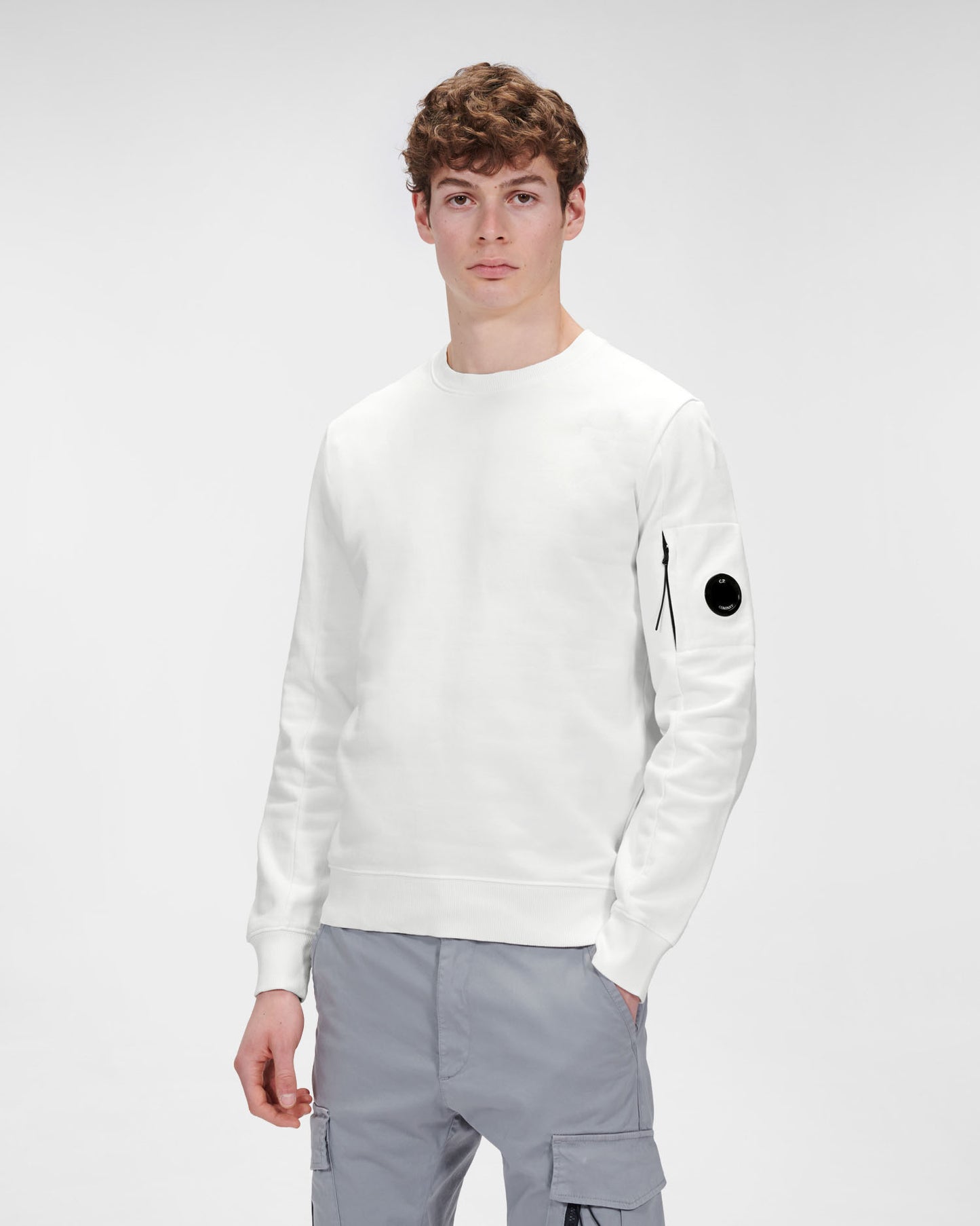 C.P. Company Lens Crewneck Sweatshirt (12CMSS022A 005086W)