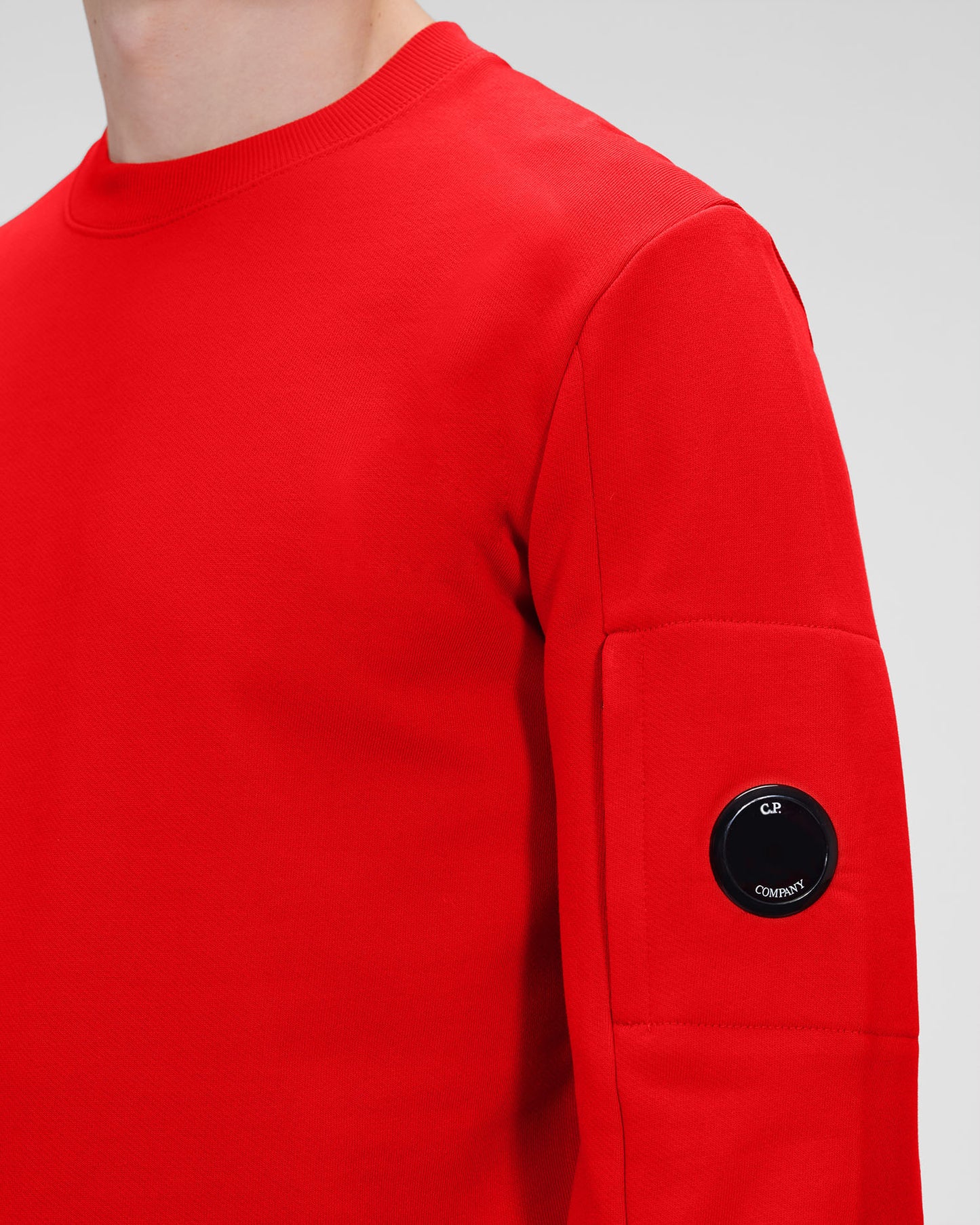 C.P. Company Lens Crewneck Sweatshirt (12CMSS022A 005086W)