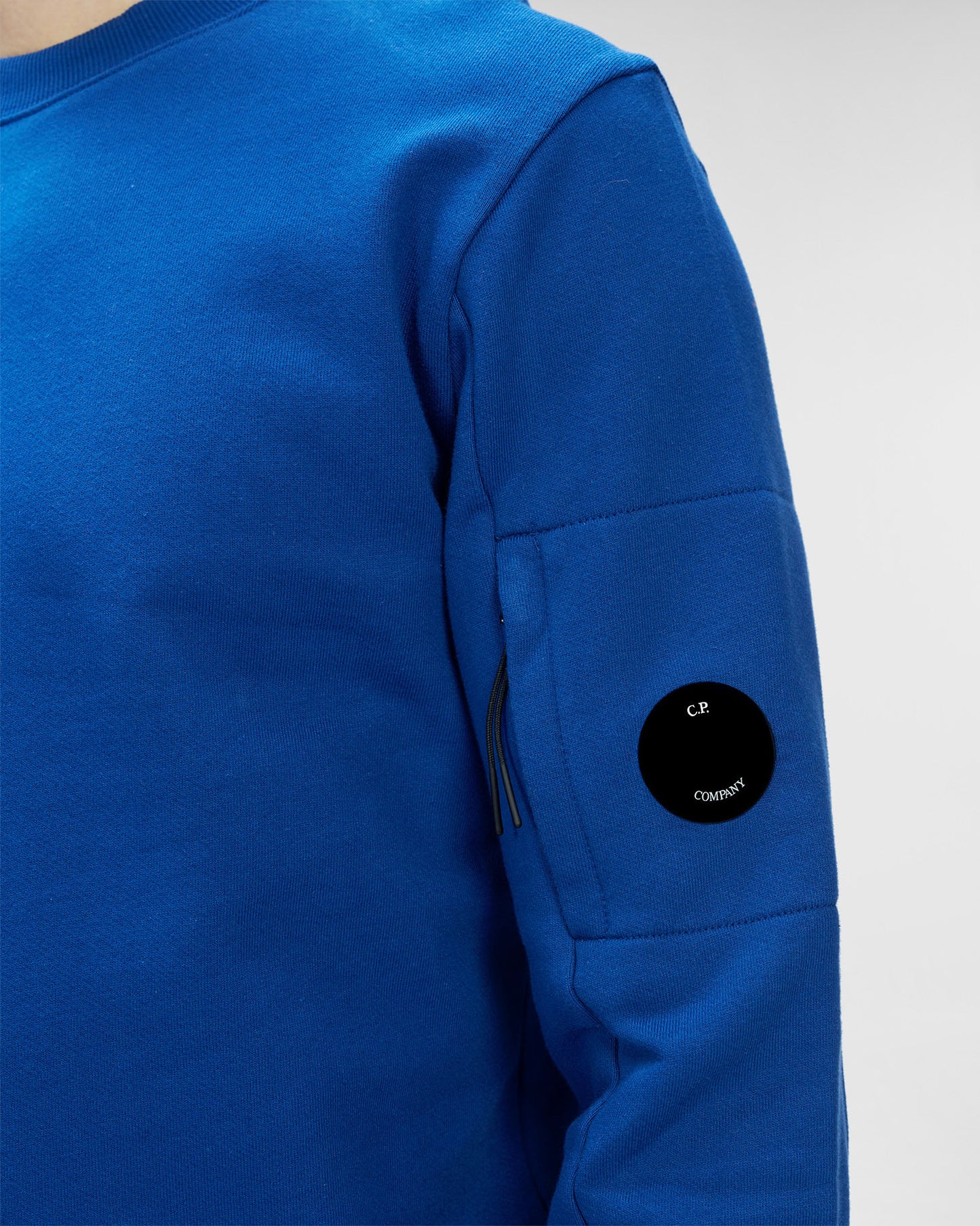 C.P. Company Lens Crewneck Sweatshirt (12CMSS022A 005086W)