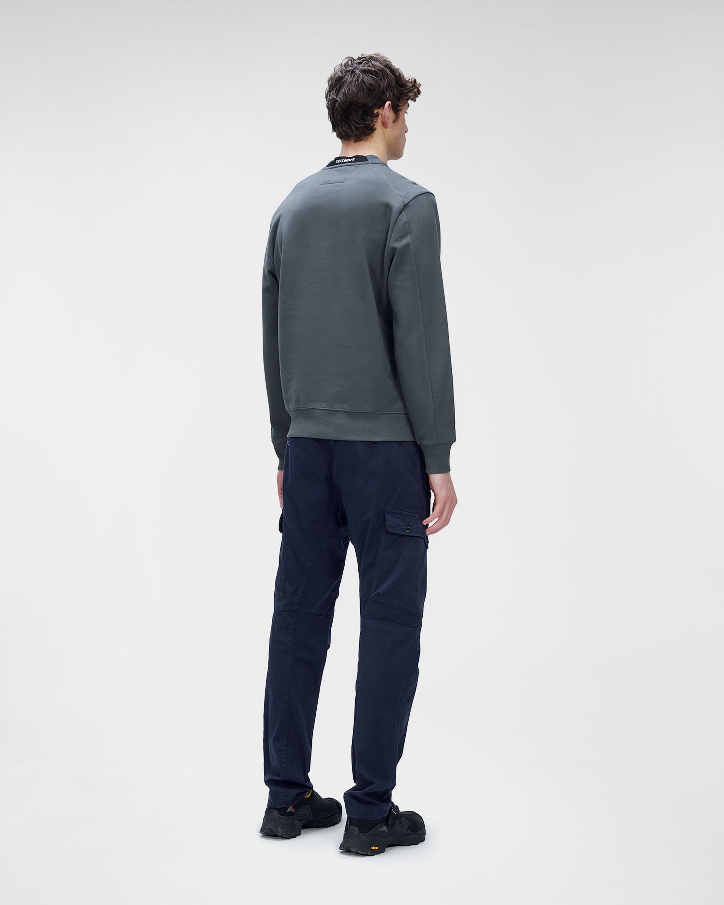 C.P. Company Lens Crewneck Sweatshirt (12CMSS022A 005086W)