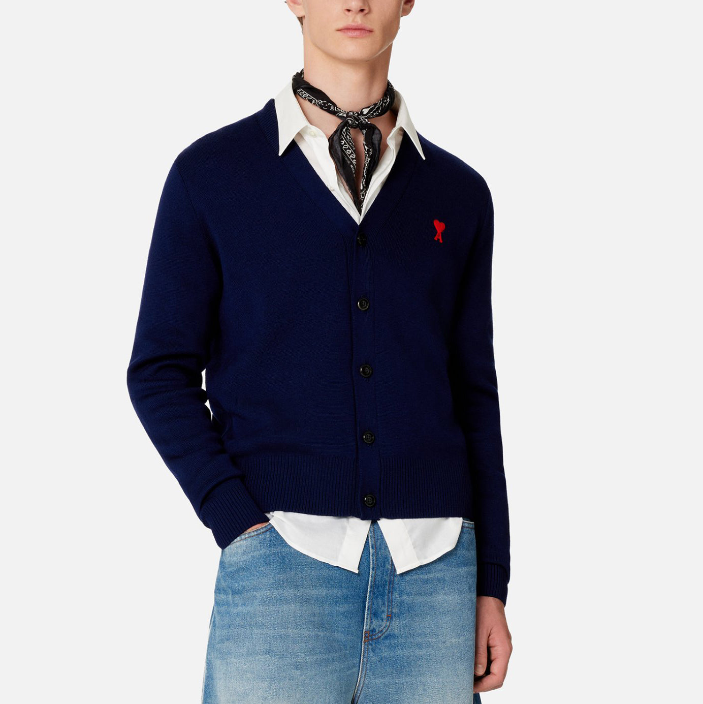 AMI Small Heart Wool Cardigan (HKC001.L001)