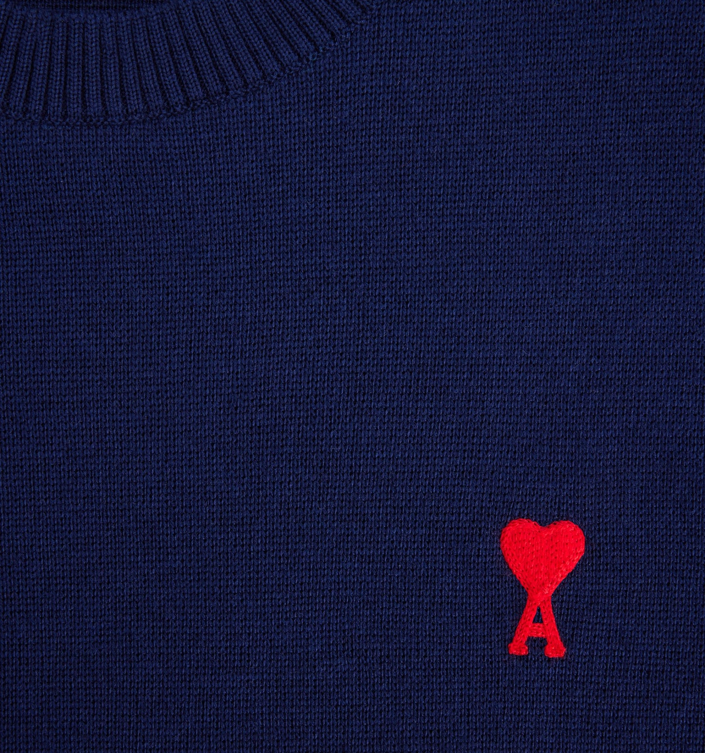 Ami Small Heart Logo Crewneck Sweater (HKS001.001)