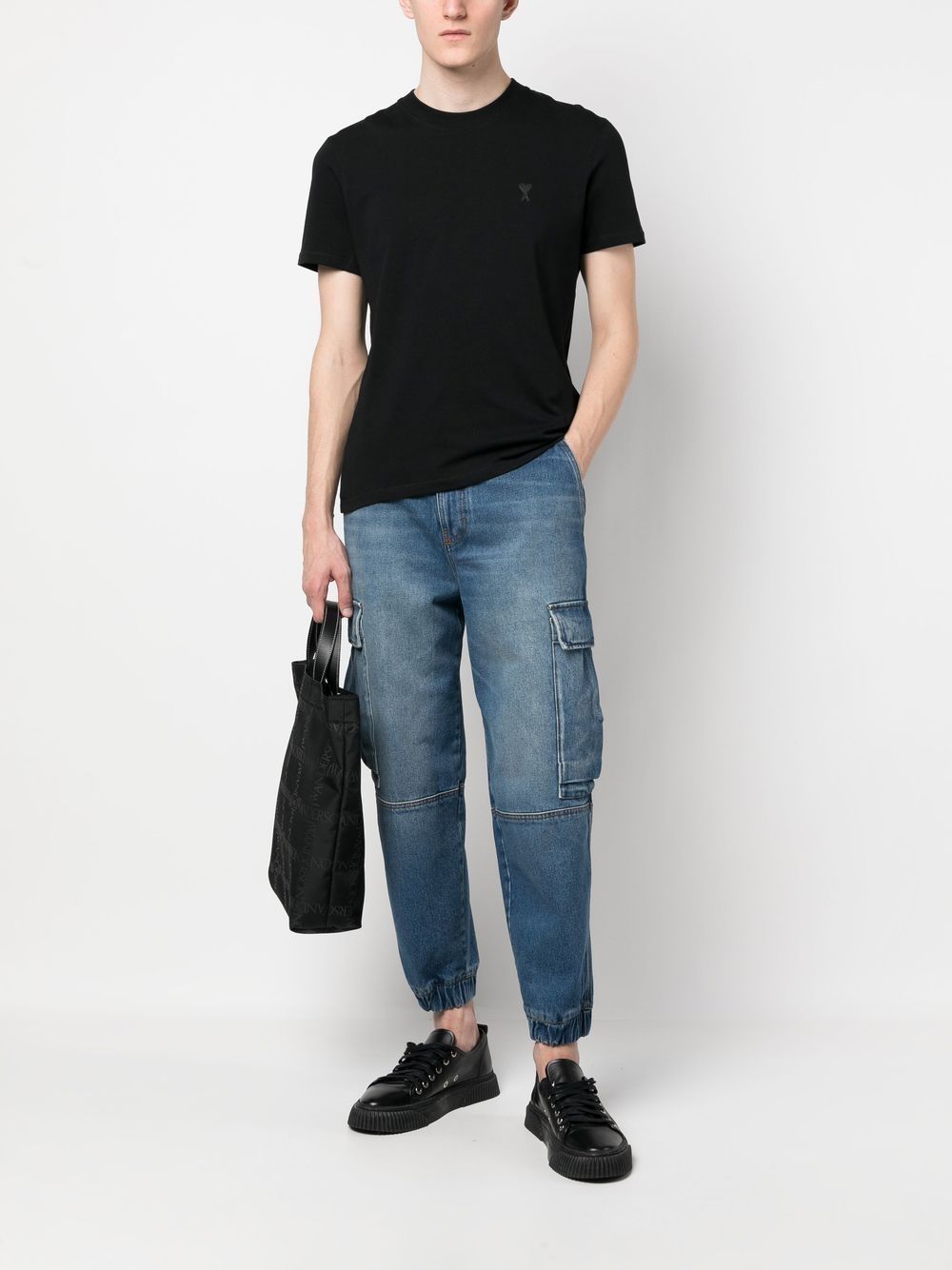 AMI Paris Small Tonal Ami de Cœur T-Shirt (UTS022.726)
