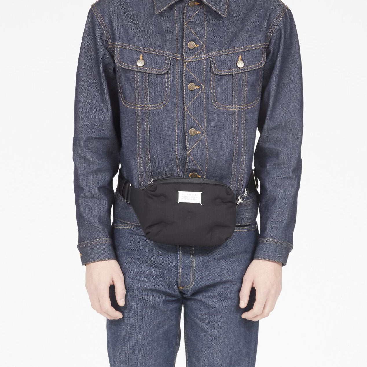 Maison Margiela Glam Slam Sport Body Bag (SB2WG0011)