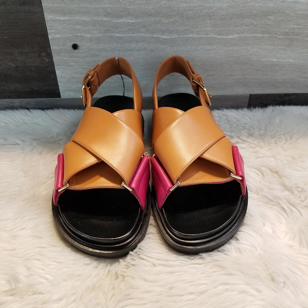 Marni Fussbett Leather Cross-Strap Sandals (FBMS005201 P3614)