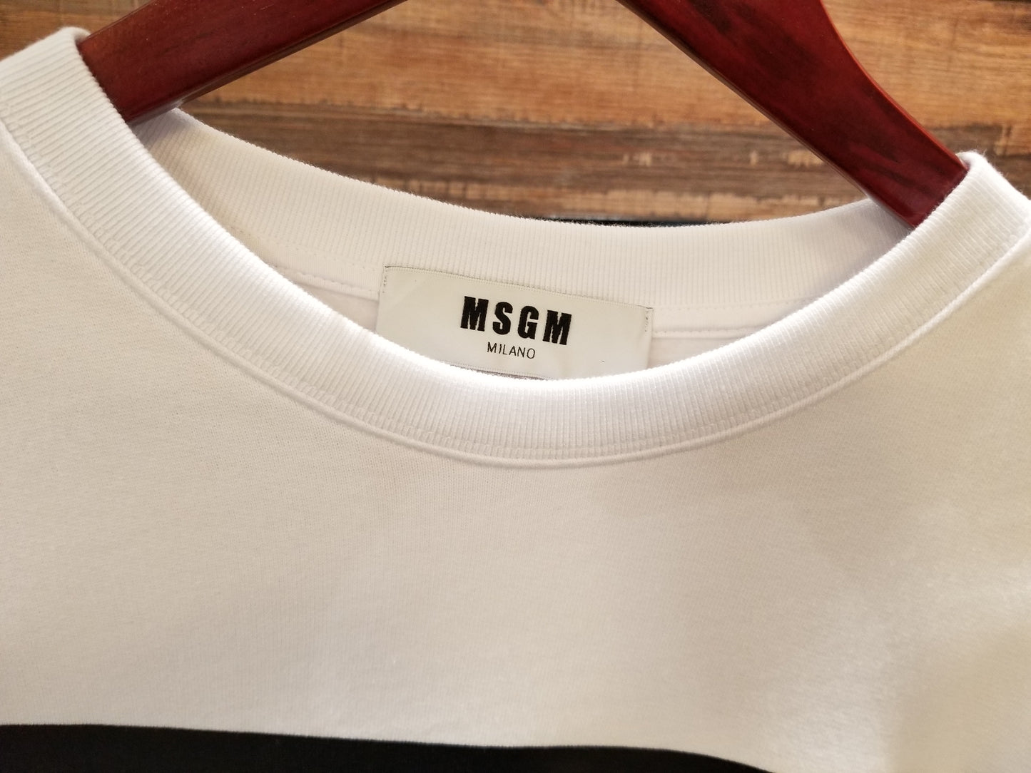 MSGM Milano Box Logo Sweatshirt (2542MDM196)