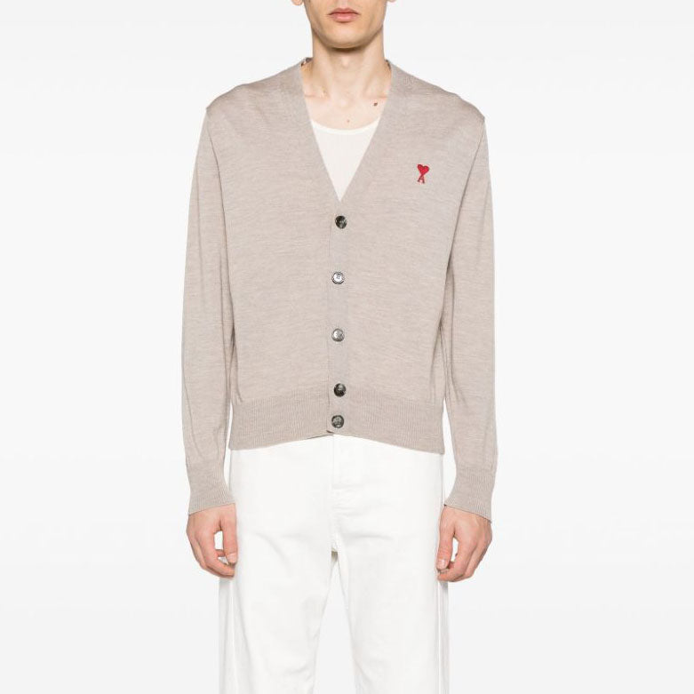 AMI Small Heart Logo Cardigan (HKC111.KN0025)