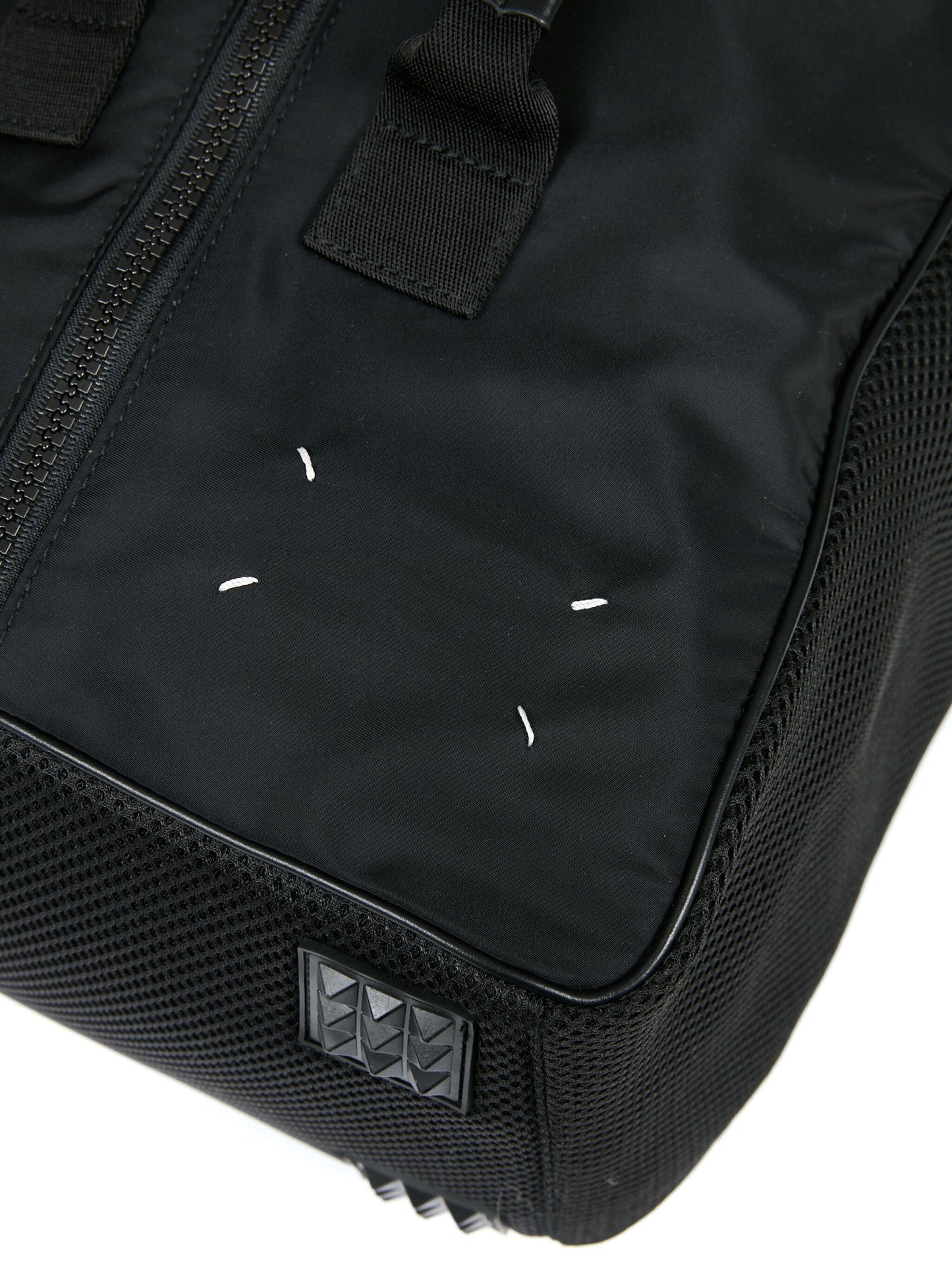 Maison Margiela High Tech Weekender Backpack (SB1WI0002 P6763)