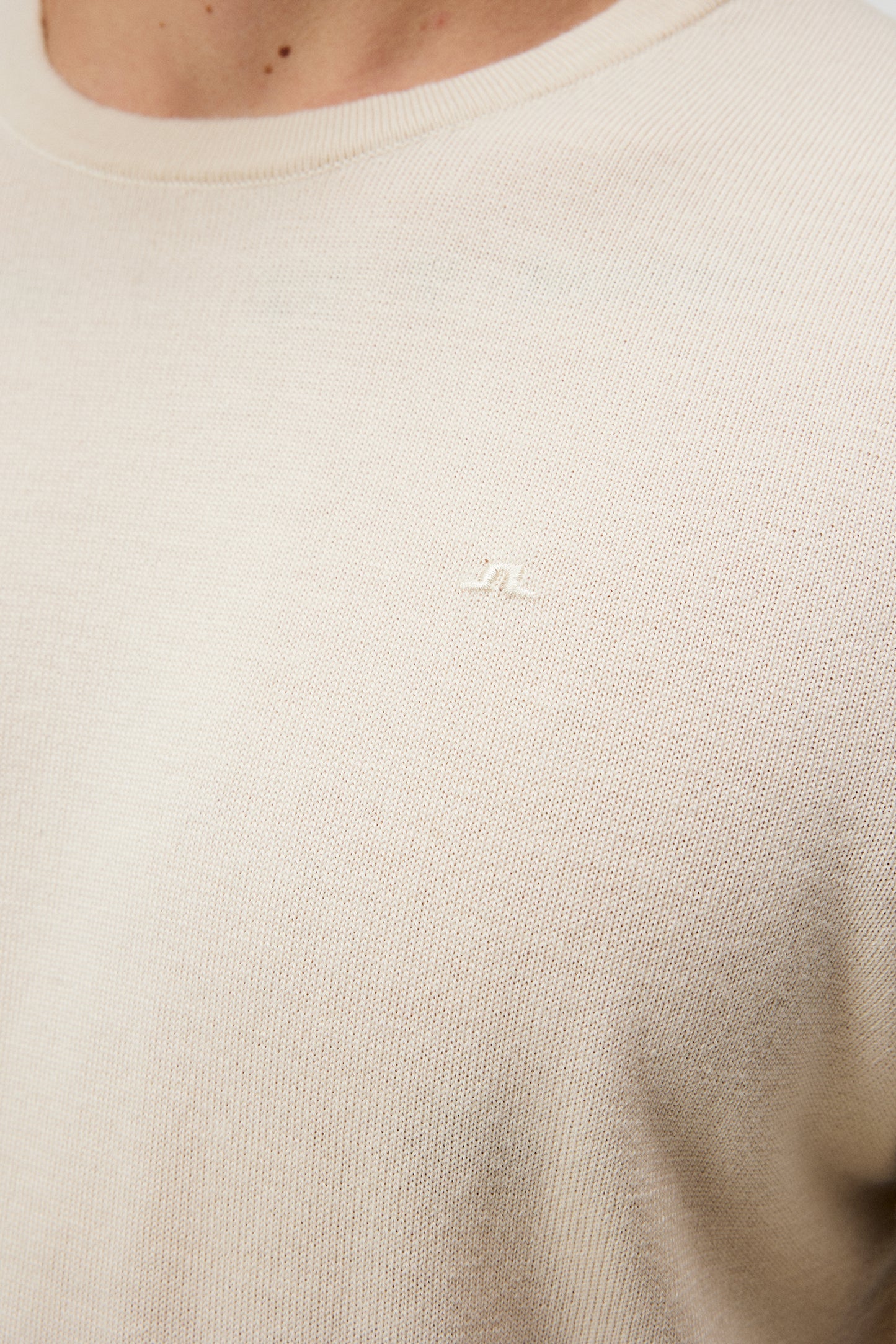 J.Lindeberg Lyle Merino Crew Neck Sweater (FMKW08641)