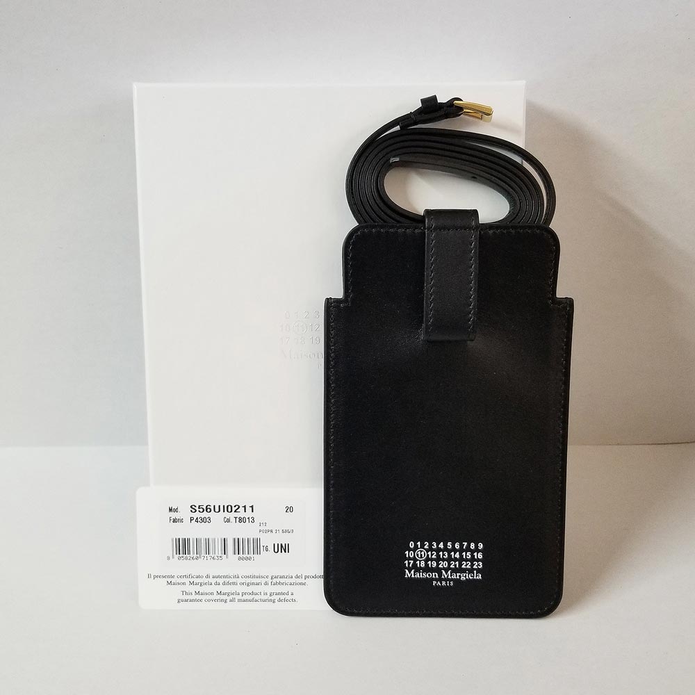 Maison Margiela Four Stitches Neck Phone Holder (S56UI0211 P4303)