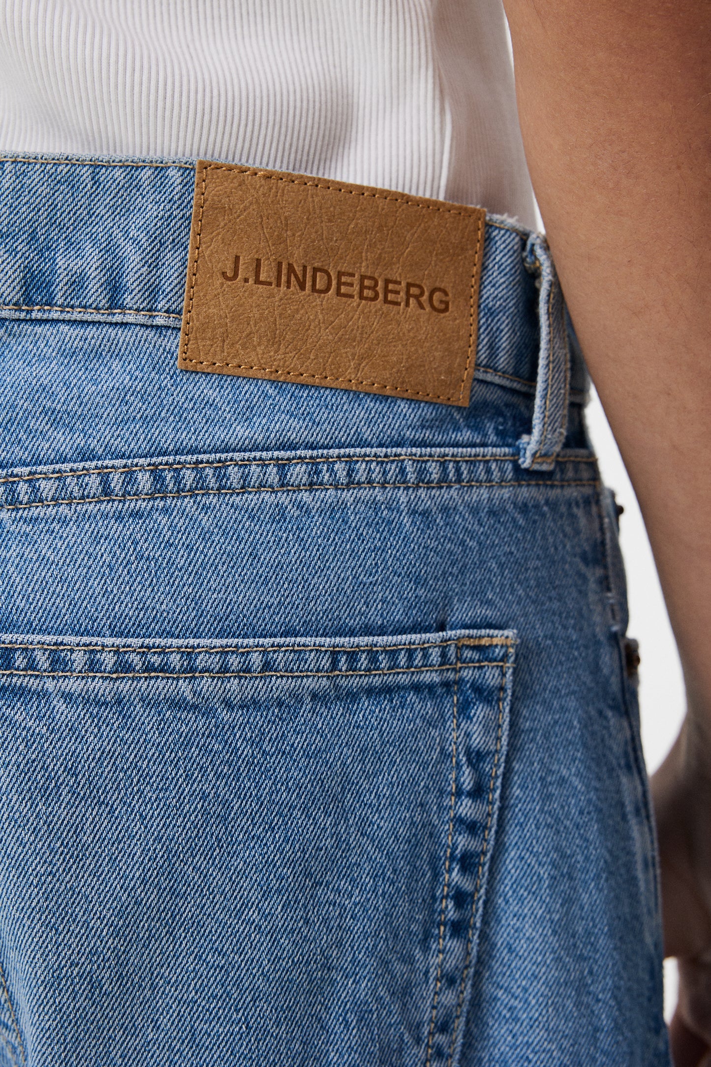 J.Lindeberg Cody Washed Regular Jeans (FMDP10469)