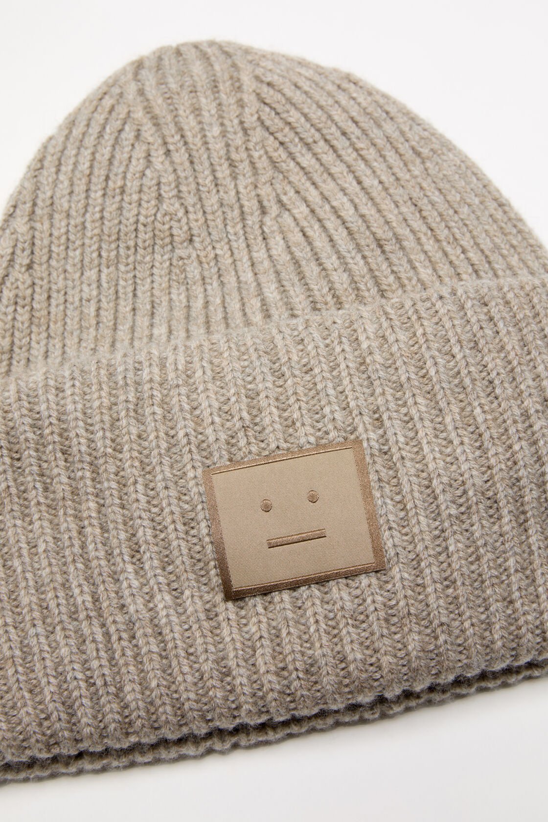Acne Studios Large Face Logo Beanie (FA-UX-HATS000254)