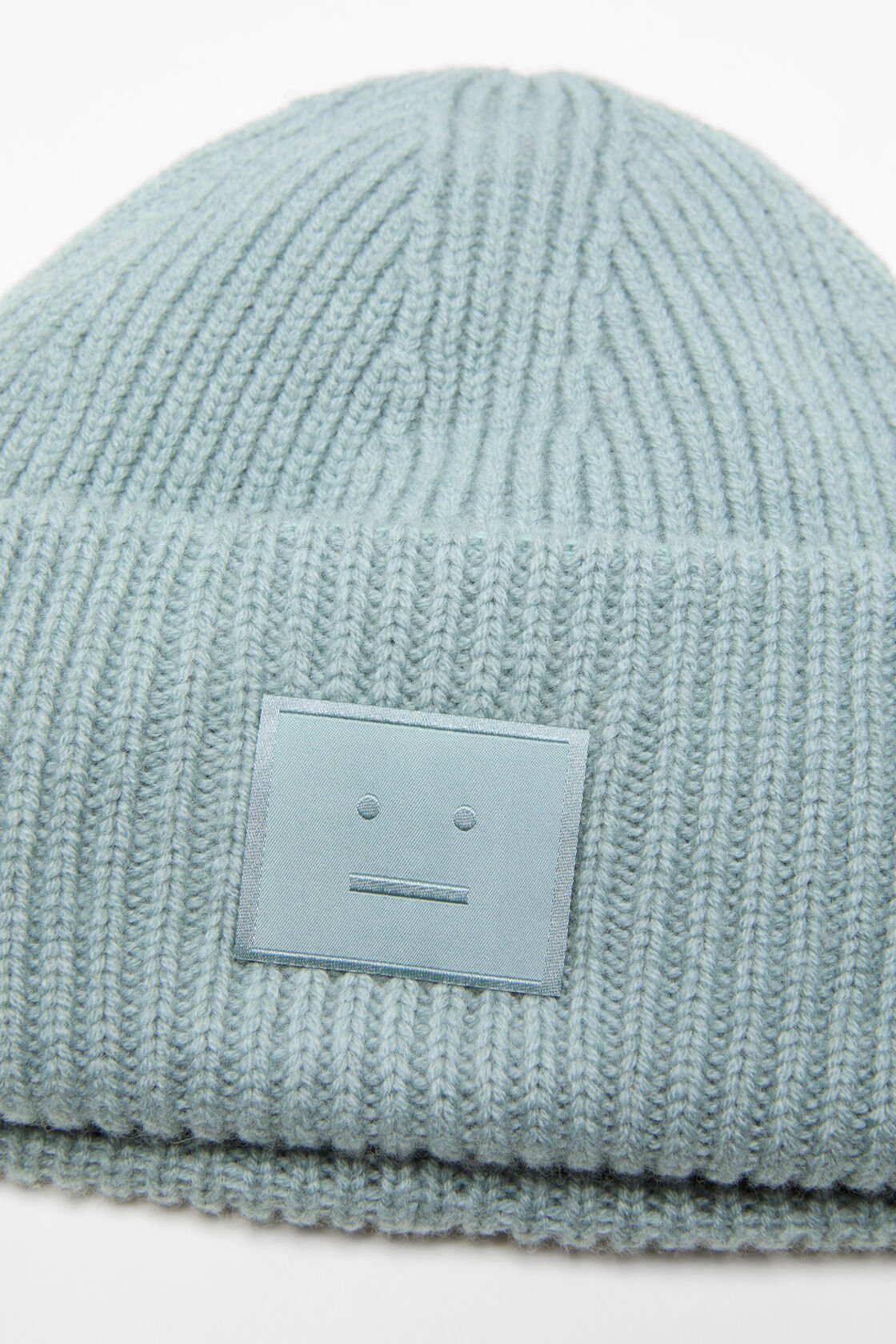Acne Studios Ribbed Face Logo Beanie (FA-UX-HATS000255)