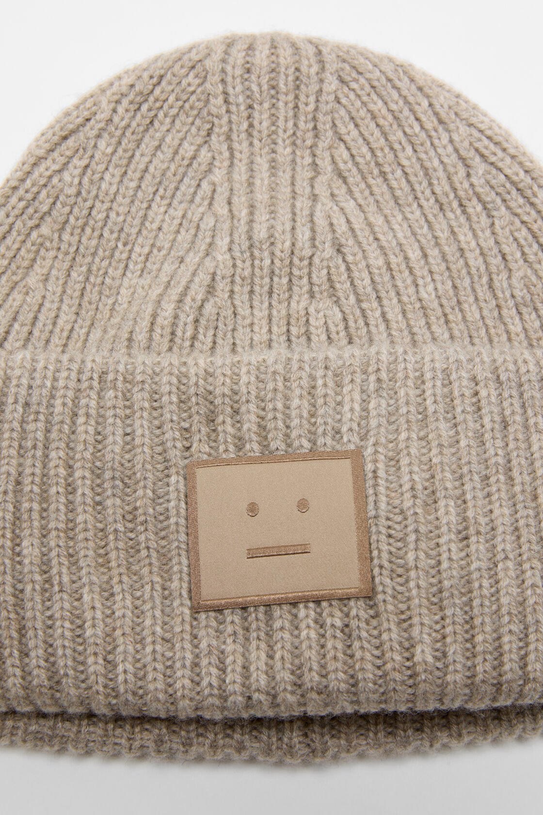 Acne Studios Ribbed Face Logo Beanie (FA-UX-HATS000255)