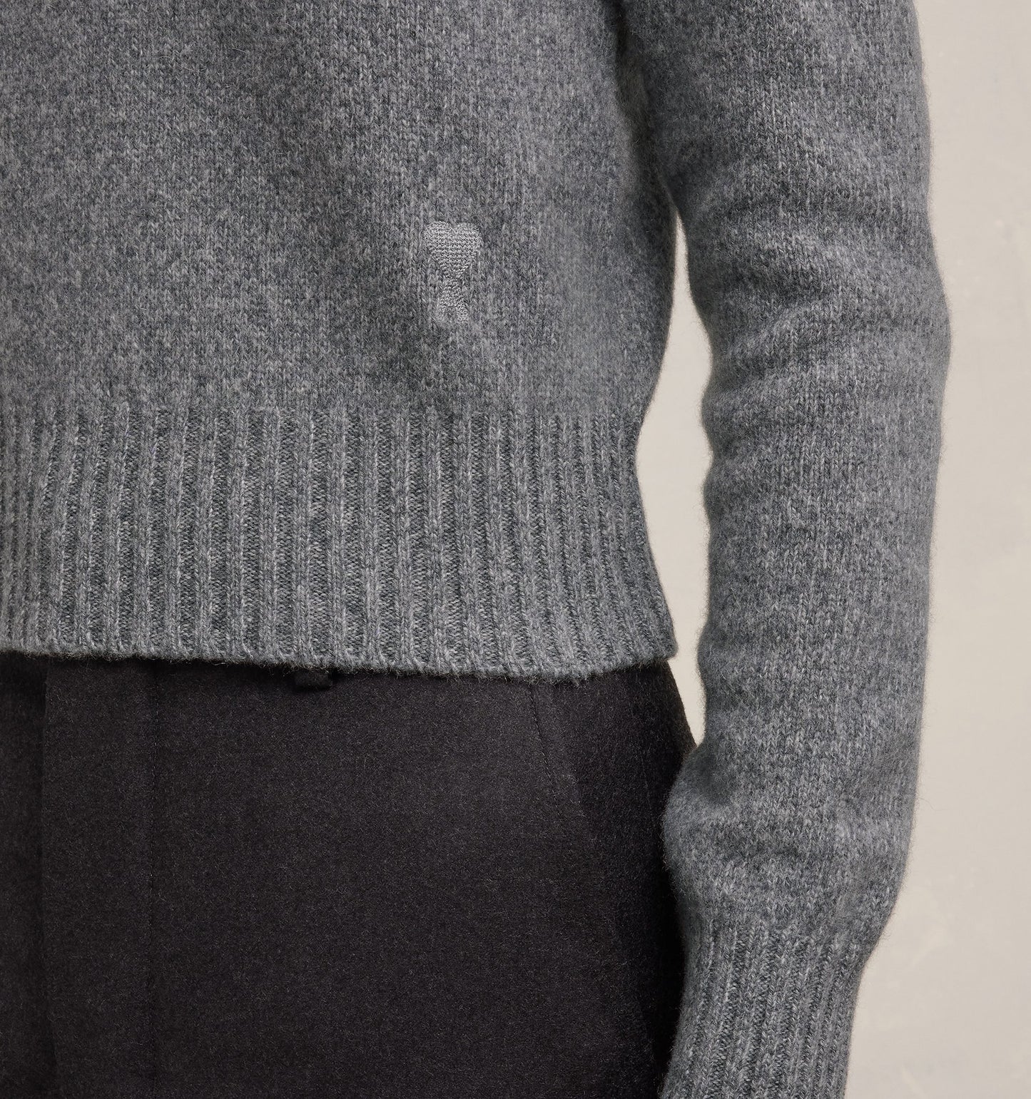 AMI Tonal Heart Logo Cashmere Knit Sweater (FKS127.005)