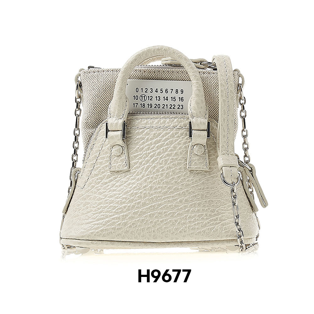 Maison Margiela 5AC Classique Baby Shoulder Bag (SB3WG0025 P4455)