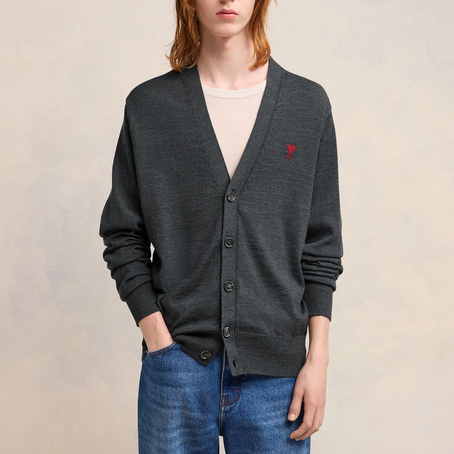 AMI Small Heart Logo Cardigan (HKC111.KN0025)