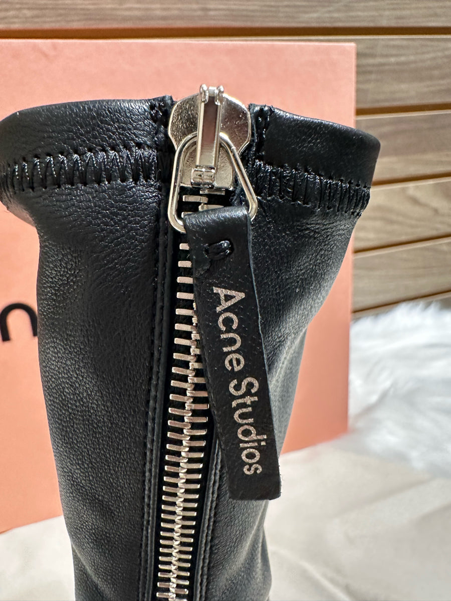 Acne Studios Leather Ankle Boot (AD0857)