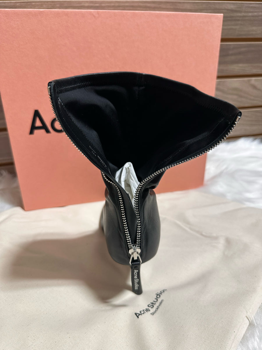 Acne Studios Leather Ankle Boot (AD0857)
