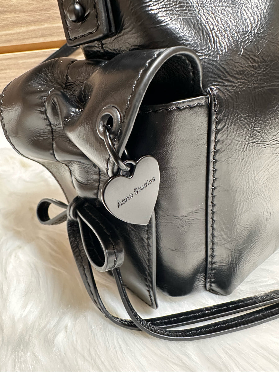 Acne Studios Multi Pocket Mini Bucket Lux Bag (A10471)