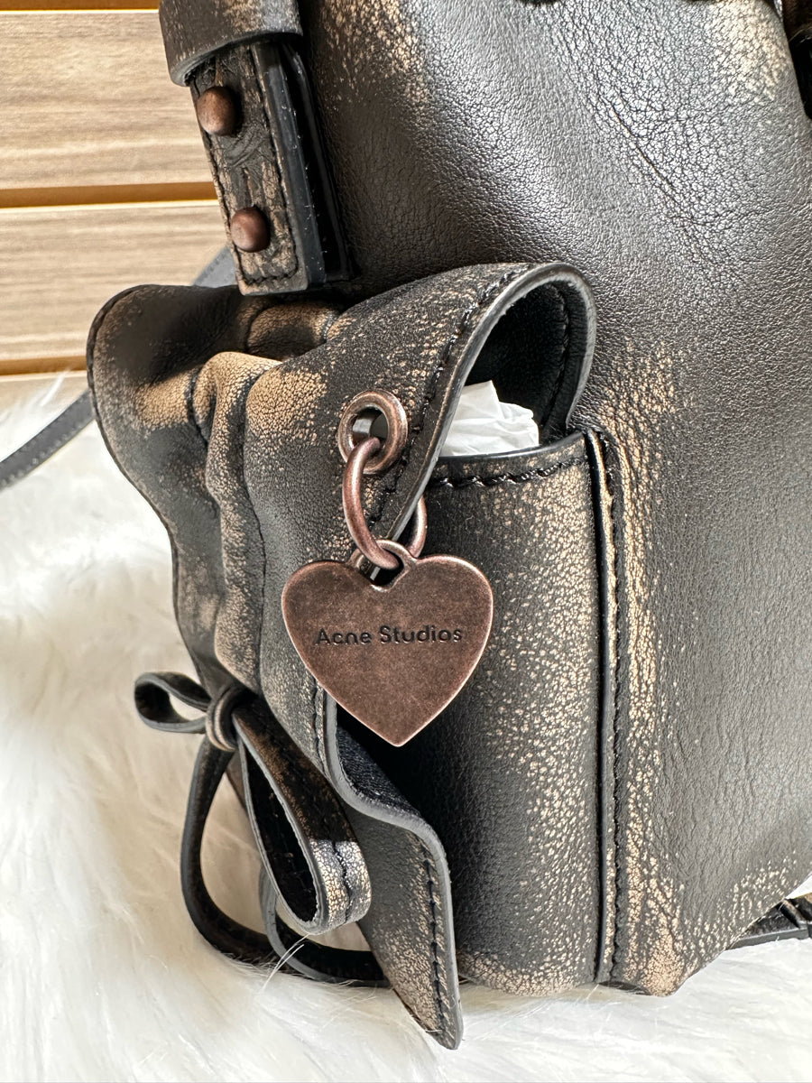 Acne Studios Vintage Multi Pocket Mini Bucket Bag (A10466)