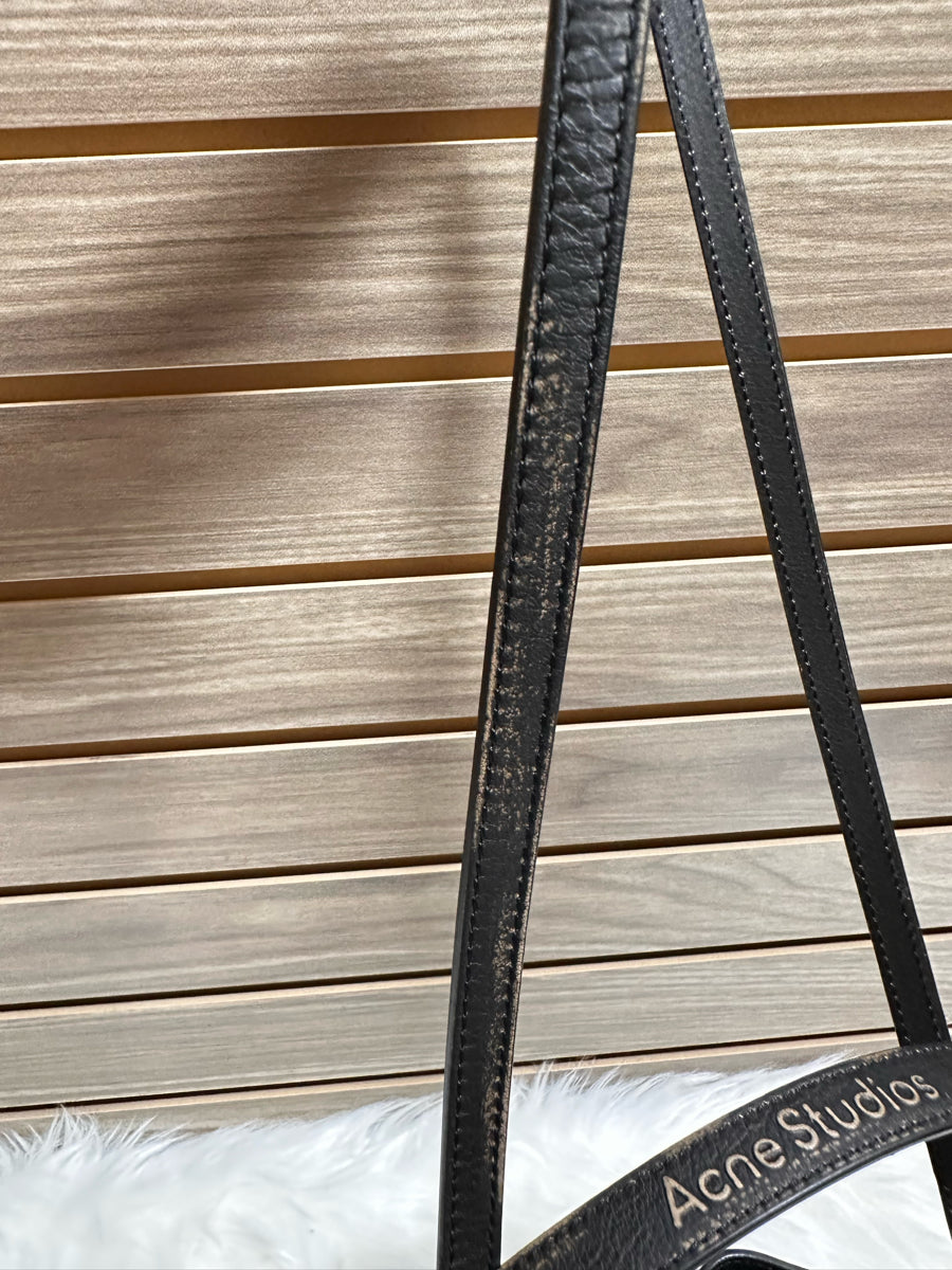 Acne Studios Vintage Multi Pocket Mini Bucket Bag (A10466)