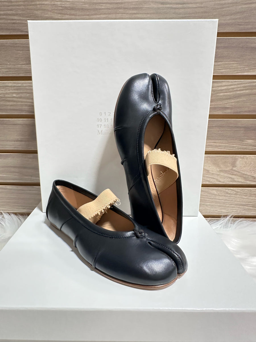 Maison Margiela Tabi Elastic Band Ballet Shoes (S39WZ0104 P6853)