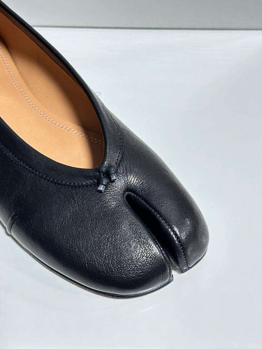 Maison Margiela Tabi New Ballet Shoes (S58WZ0127 P6378)